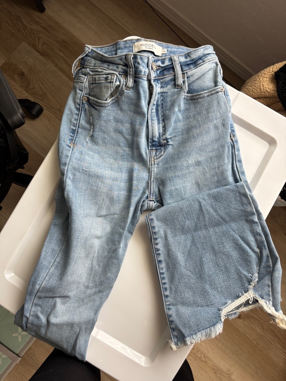 Hidden Jeans Light Blue Cropped Distressed Ankle Jeans for Women